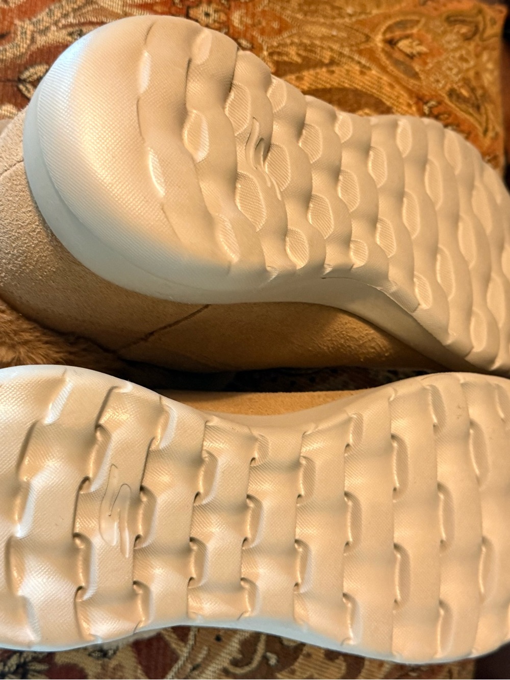 Sketchers Slip Ins NWOT.Never Worn.Side Zip. 9.5 Leather & Textile Uppers. - Picture 9 of 10